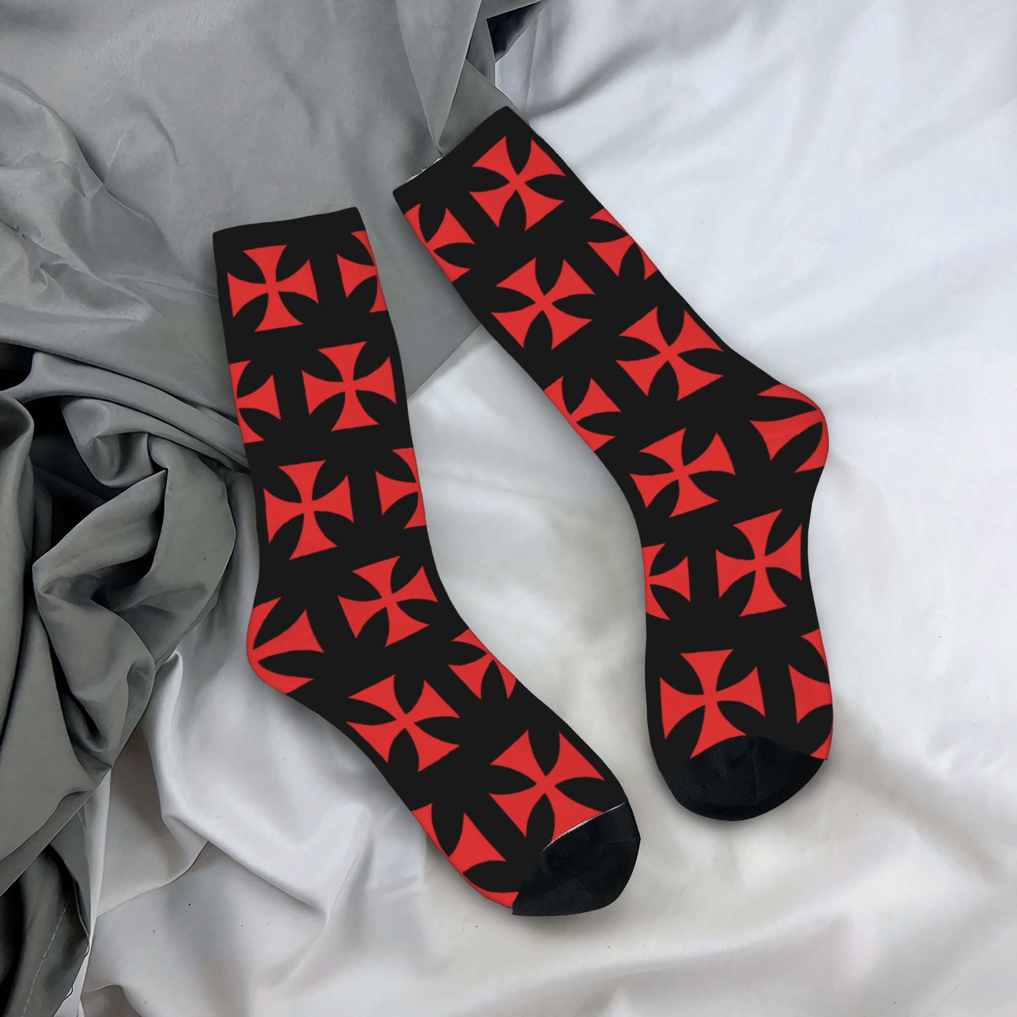Dress Sock Men - Kaos Kaki Kru Templar Cross Merah