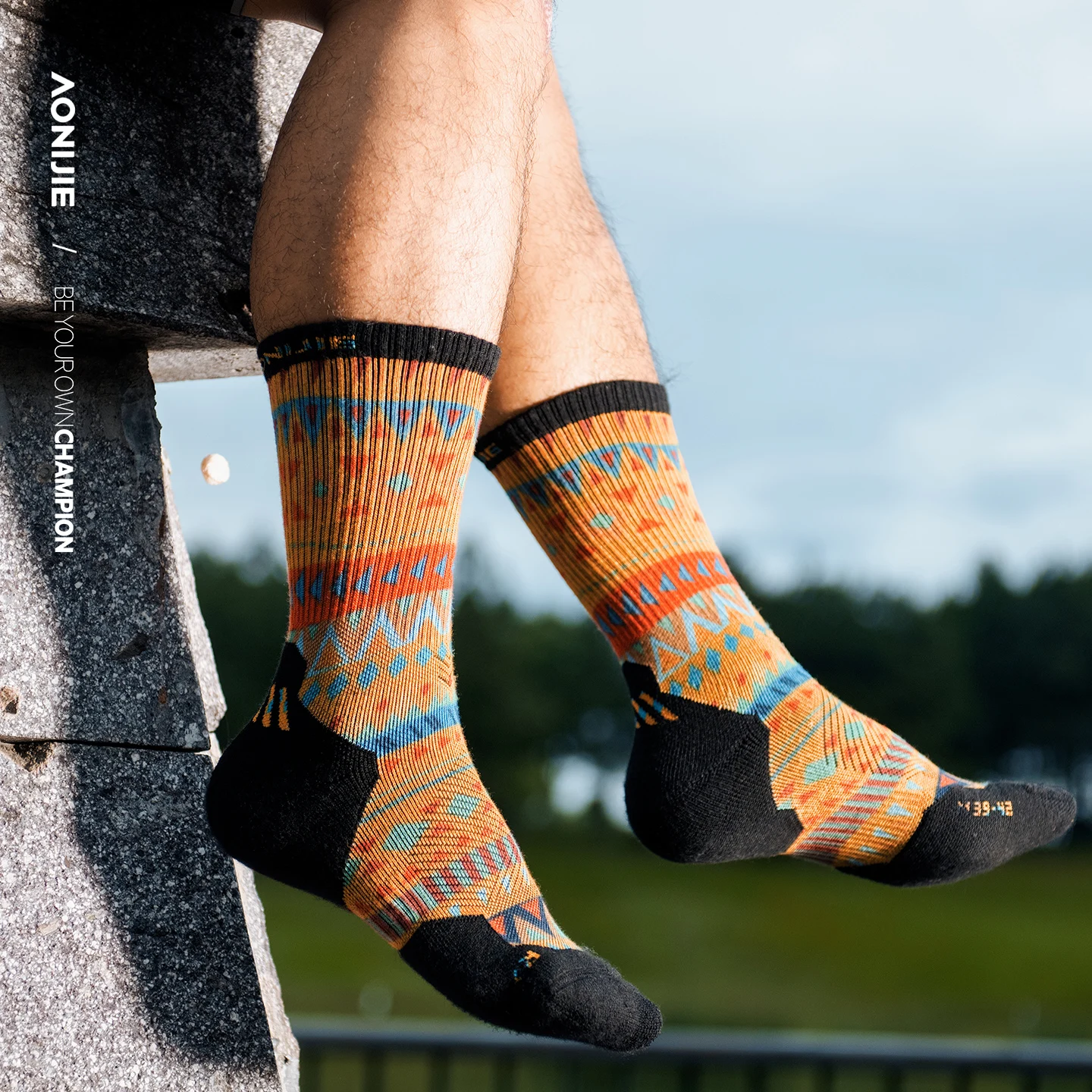 AONIJIE Kaus Kaki Wol Luar Rua - Wool Hiking Sock ulasan dan harga